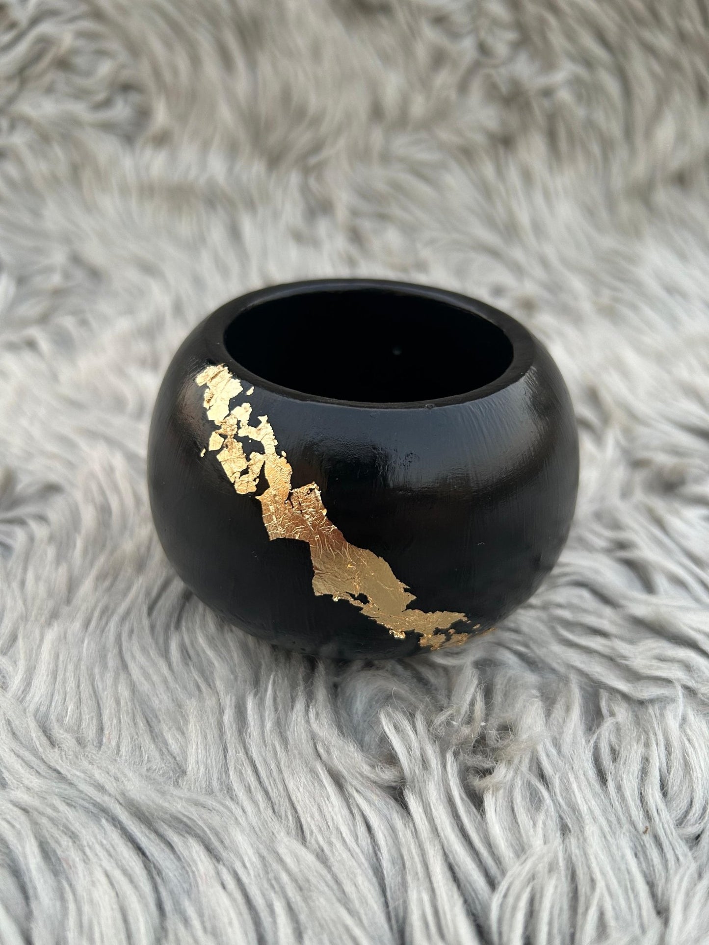 Handcrafted Black Jesmonite Bowl with Luxe Gold Leaf Accents