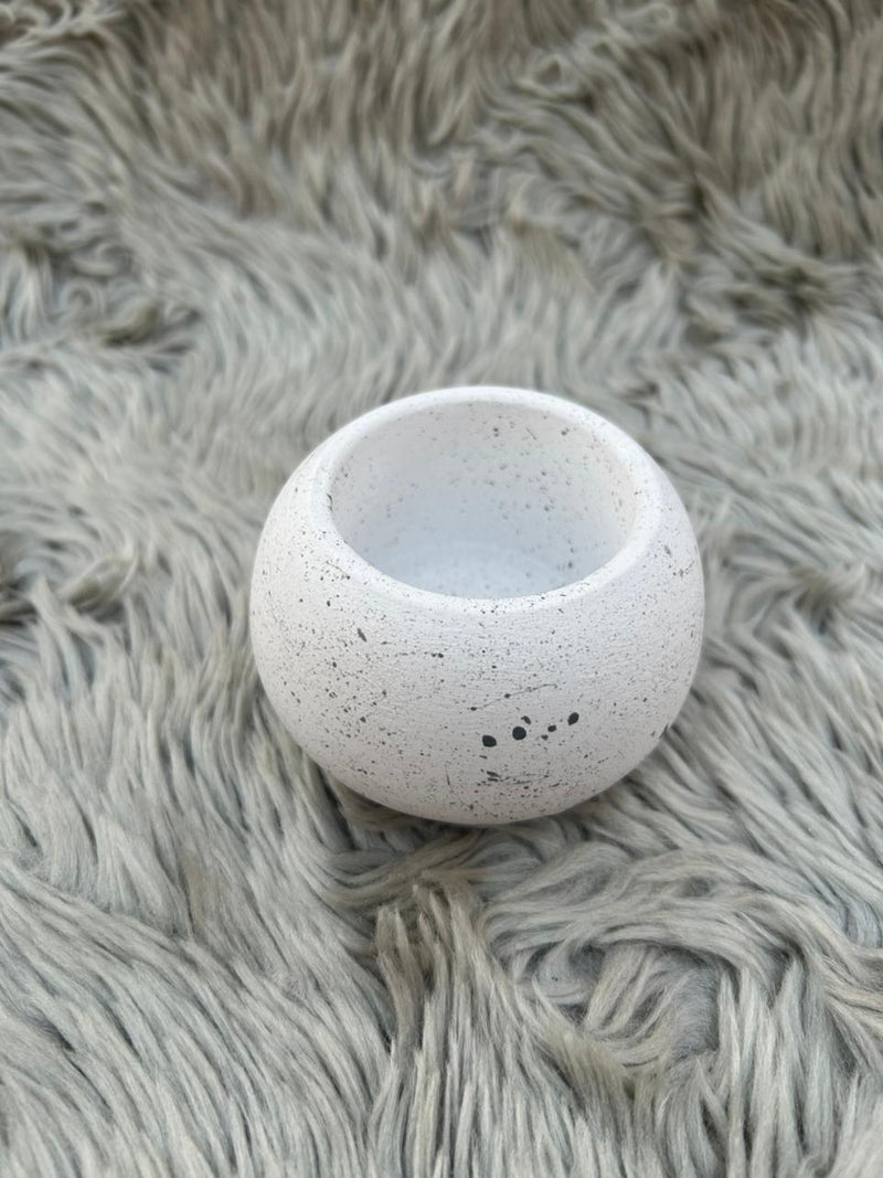 Handmade Jesmonite Speckled Round Pot – Minimalist Decorative Holder for Candles, Plants, Jewelry & Home Decor