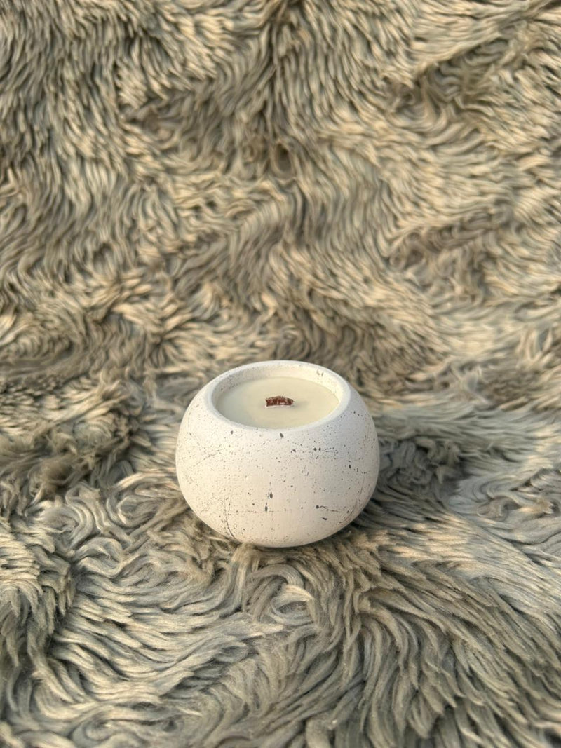 Glowora Handmade Jesmonite Speckled Candle with Wooden Wick – Luxury Mini Scented Candle in Reusable Decor Pot